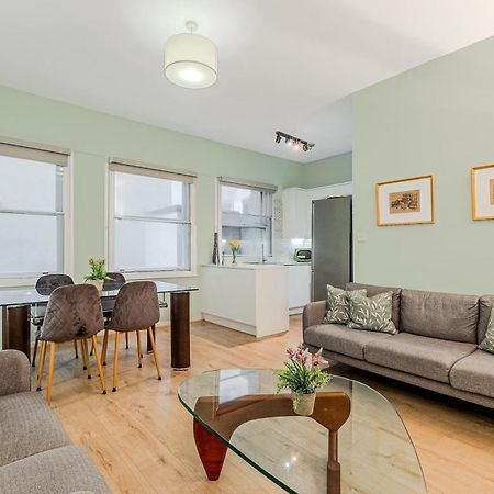 Stunning Central 2Br Flat Btw Soho & Covent Garden Λονδίνο Εξωτερικό φωτογραφία