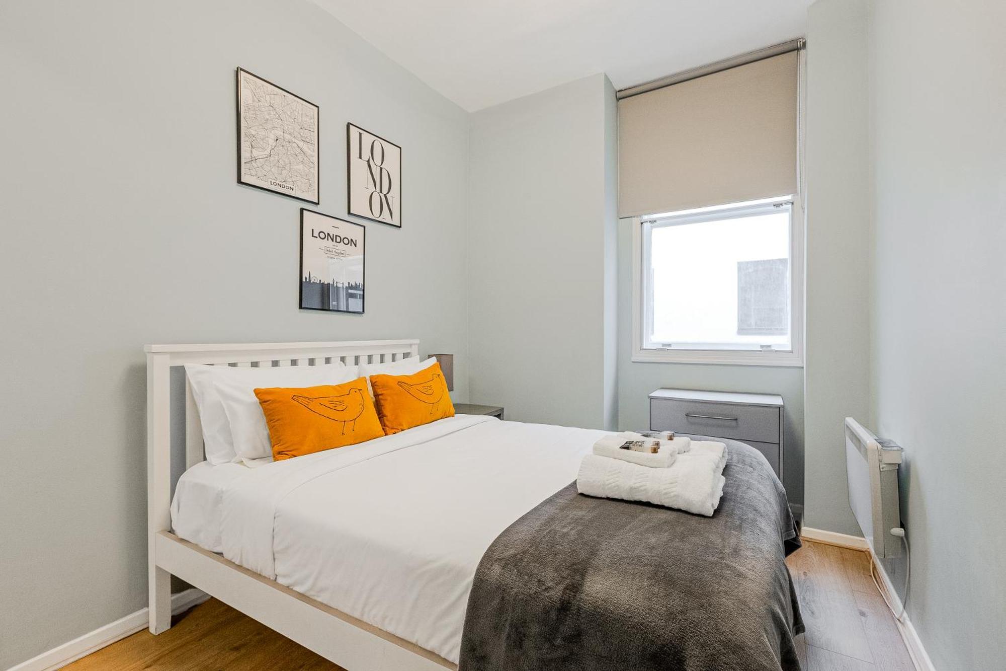 Stunning Central 2Br Flat Btw Soho & Covent Garden Λονδίνο Εξωτερικό φωτογραφία
