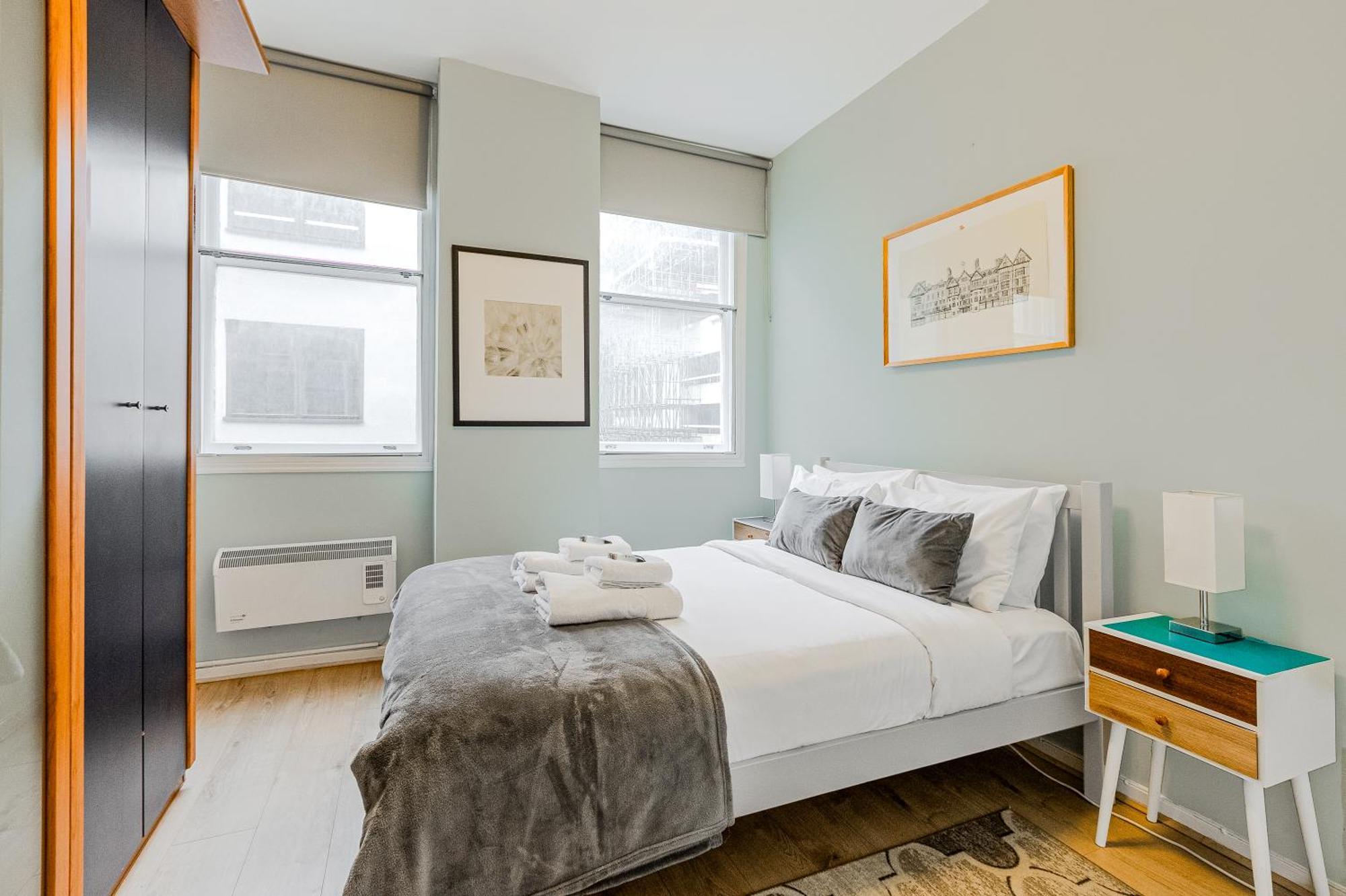 Stunning Central 2Br Flat Btw Soho & Covent Garden Λονδίνο Εξωτερικό φωτογραφία